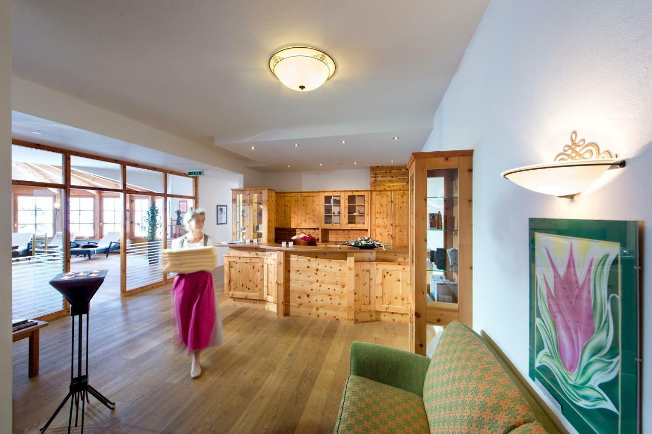 Hotel Seeblick Goldegg Extérieur photo